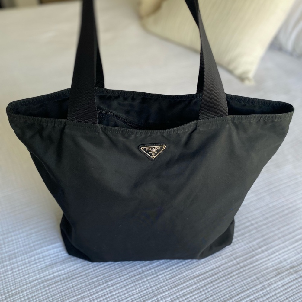 Prada Tote Nero Tessuto - Good Condition - COA